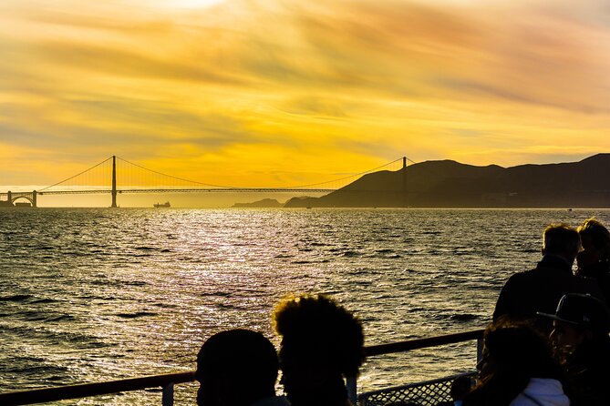 San Francisco City Lights Cruise (2-hours) - The Bay Bridge and Bay Lights