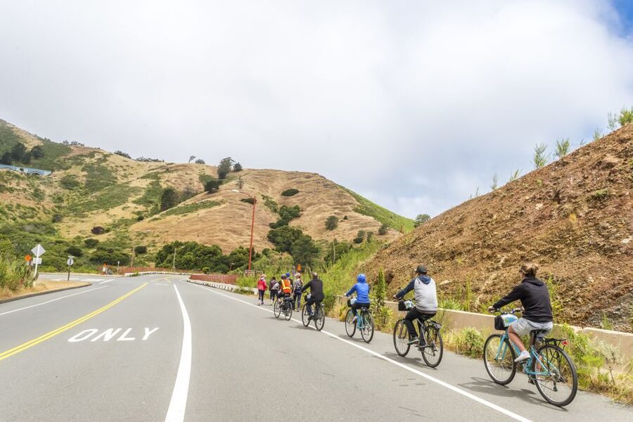 San Francisco: Golden Gate Bridge to Sausalito Cycling Tour - Fort Point gives you the first big bridge view