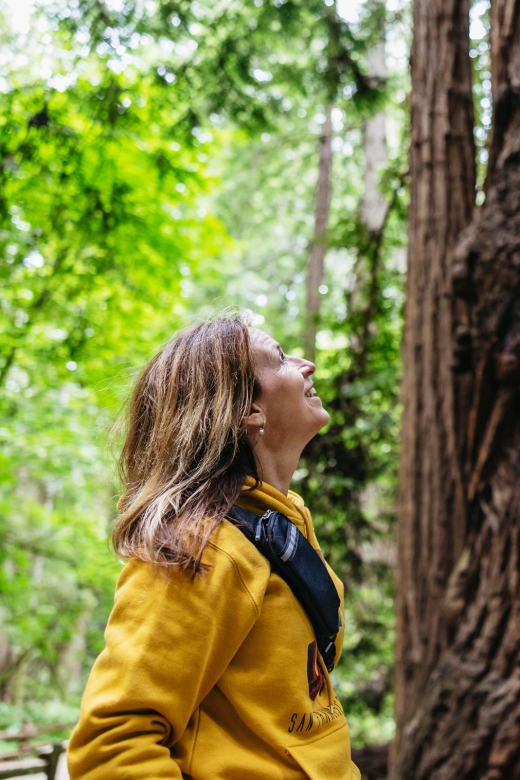 San Francisco: Muir Woods & Sausalito Tour with Ferry Option - Guides, buses, and the human side of the trip