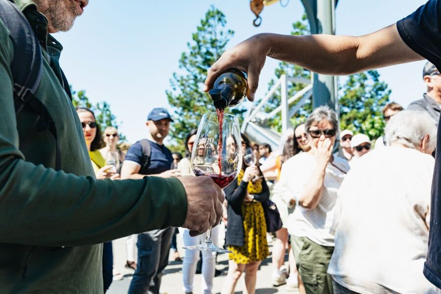San Francisco: Napa and Sonoma Valley Wine Tour - First winery: an easy introduction to Napa and Sonoma wine
