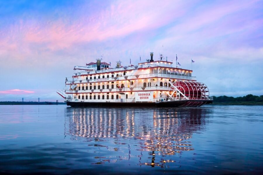 Savannah: Buffet Dinner Cruise with Live Entertainment - Live music, dancing, and the change of pace upstairs