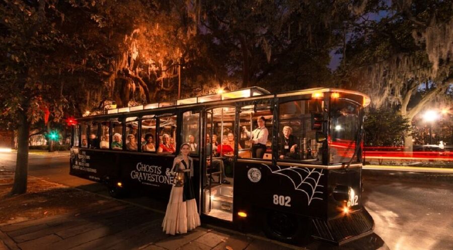 Savannah: Ghosts and Gravestones Tour with Low House Entry - The Perkins and Sons Ship Chandlery finale