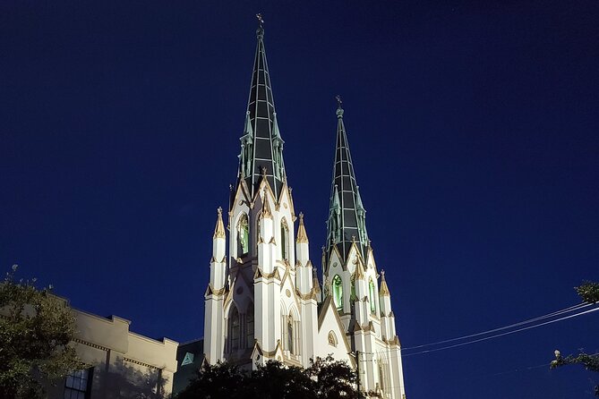 Savannah History and Haunts Candlelit Ghost Walking Tour - Starting at Chippewa Square after dark