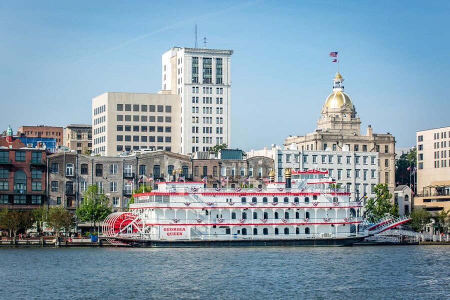 Savannah: Riverboat Narrated Harbor Sightseeing Cruise - The first stretch: Savannah’s historic waterfront