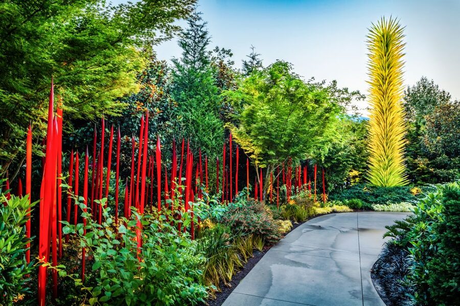 Seattle: Chihuly Garden and Glass Entry Ticket - Glass demonstrations and Gallery Talks