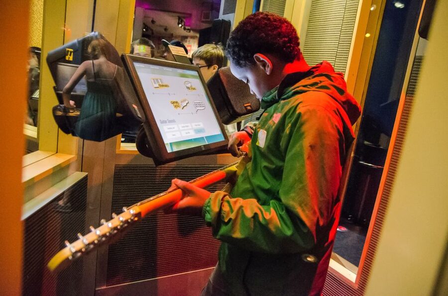 Seattle CityPASS®: Save up to 46% at 5 Top Attractions - Seattle Aquarium: Marine Life on the Waterfront
