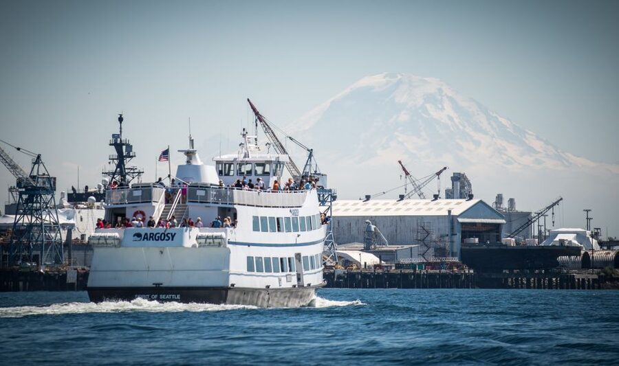 Seattle: Harbor Cruise with Local Guide - Myrtle Edwards Park and the city’s western edge