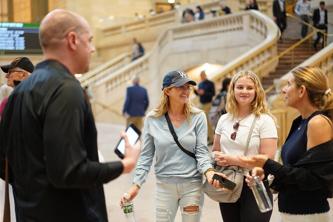 Secrets of Grand Central Station Walking Tour New York City - A five-minute peek at the Campbell Apartment