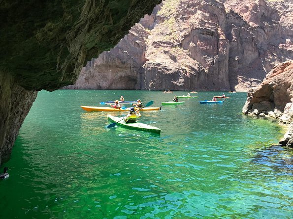 Self-Drive Emerald Cave Kayak Tour: Guided Willow Beach Paddle - The return paddle and the real fitness test