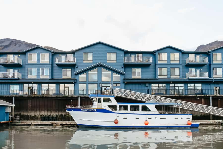 Seward: Kenai Fjords National Park Catamaran Cruise w/Lunch - Lunch is simple, filling, and useful