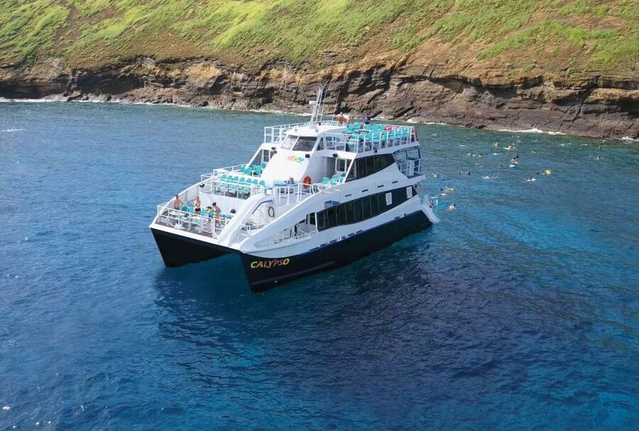 South Maui: Molokini Snorkeling Adventure - Lunch, drinks, and the return cruise