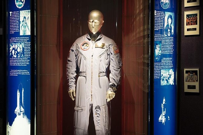 Space Center Houston Admission Ticket - Starship Gallery puts hardware and missions together