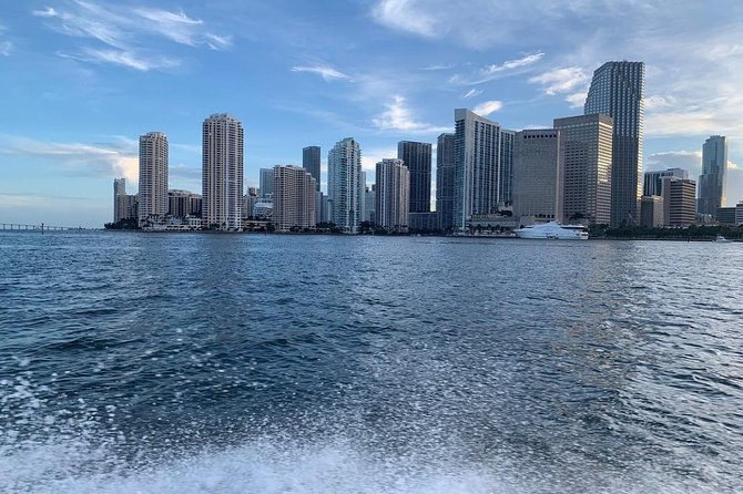 Speedboat Sightseeing Adventure of Miami - Returning through Fisherman’s Channel