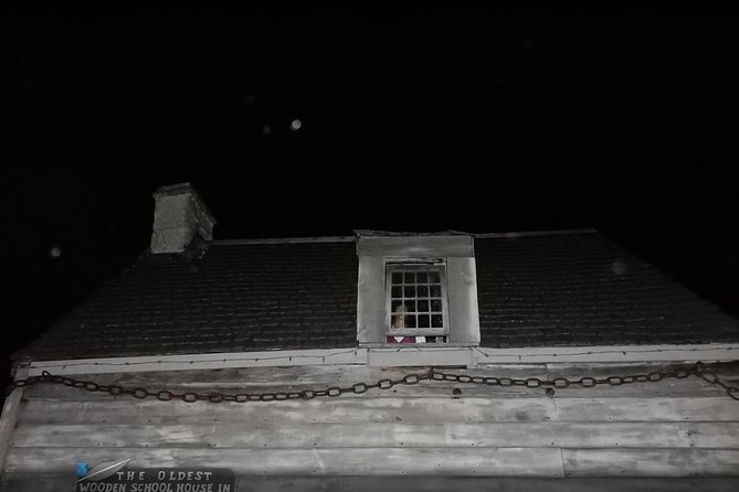 St. Augustine Ghost Tour: A Ghostly Encounter - The Tolomato and Huguenot Cemeteries
