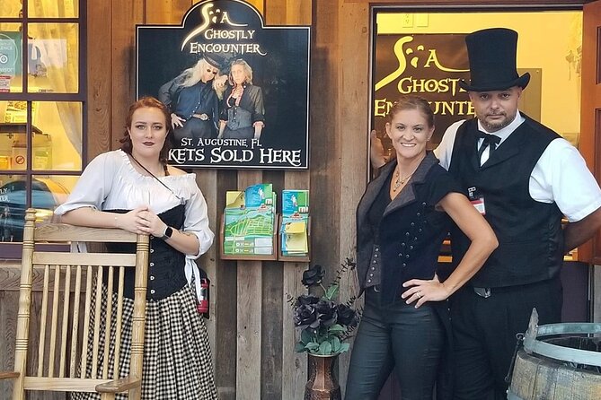 St. Augustine Ghost Tour: A Ghostly Encounter - Walking St. Augustine’s dark narrow streets