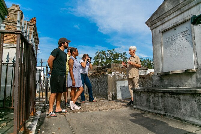 St. Louis Cemetery No. 1 Official Walking Tour - Key points to know before booking