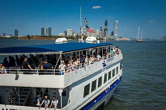 Starship Landmark 90 Minute Sightseeing Cruise - Manhattan’s skyline from the Hudson