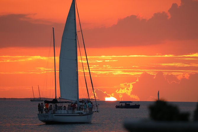 Sunset Sail in Key West with Beverages Included - Drinks included, with no dinner attached