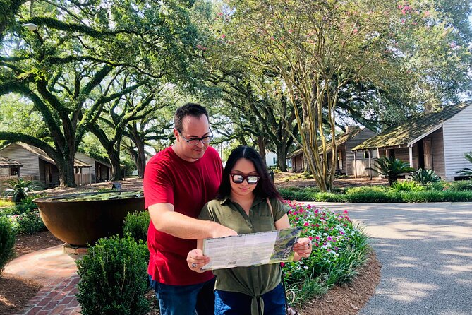 Swamp Boat Ride and Oak Alley Plantation Tour from New Orleans - Clothes, comfort, and useful planning