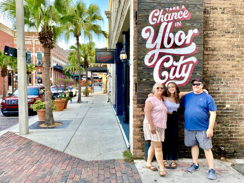 Tampa: Guided City Tour in Deluxe Street Golf Cart - Why a golf cart works well in Tampa