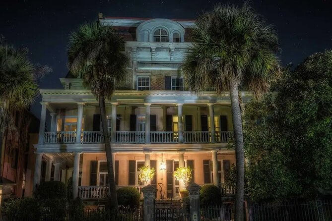 The Death and Depravity Ghost Tour in Charleston - The Unitarian Church and Revolutionary War spirits