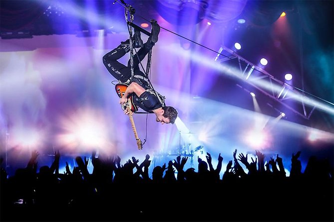 The Haygoods: Branson's Most Popular Show - The first half: instruments, harmonies, and quick changes