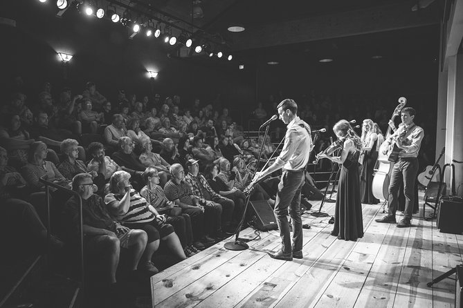 The Petersens at The Little Opry Theatre in Branson - The family connection is the real attraction