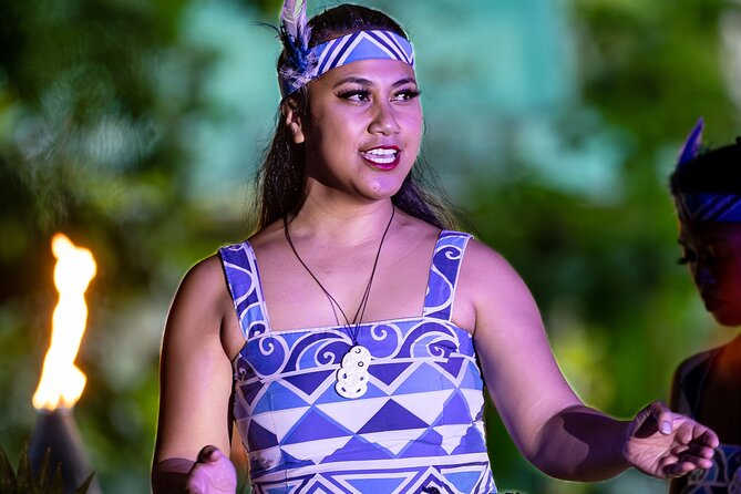 Toa Luau at Waimea Valley, Oahu - Getting there from Waikiki