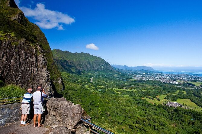 Tour of North Shore & Waimea Waterfall - Key points to know before booking