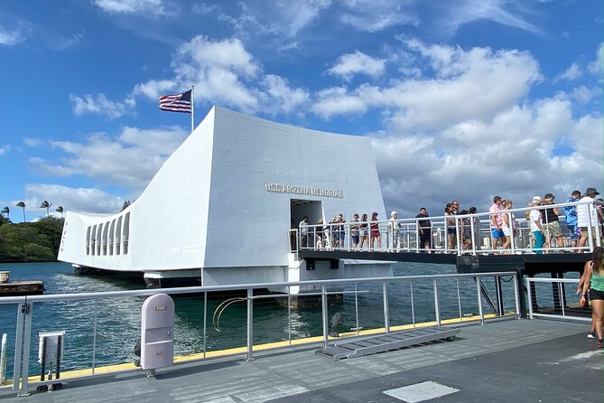 Tribute to Pearl Harbor Arizona Memorial and Honolulu City Tour - Key details before you book