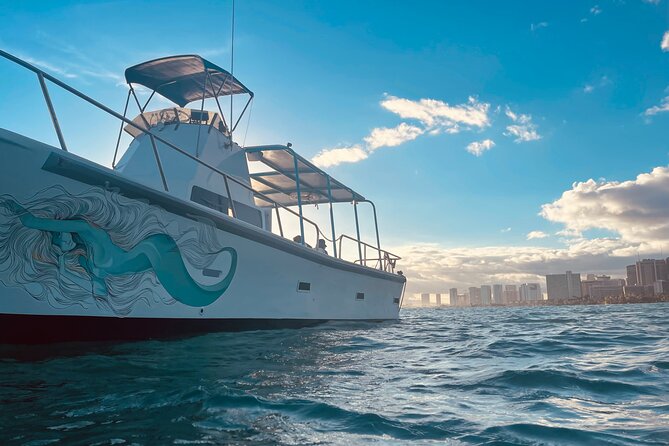 Turtle Canyon Snorkel Adventure in Waikiki, Oahu - Waikiki’s reef and the Turtle Canyon swim
