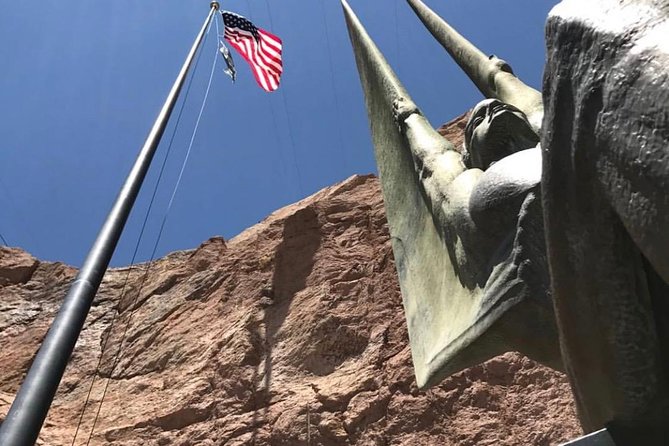 Ultimate VIP Hoover Dam Tour from Las Vegas with Lunch - Inside the dam: generators, tunnels, and machinery