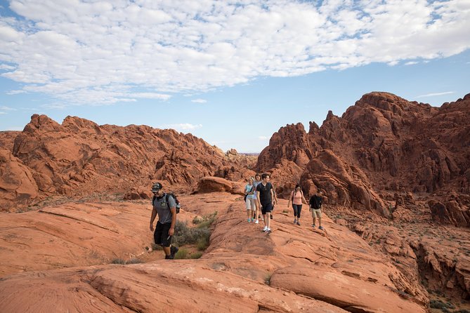 Valley of Fire Guided Hike from Las Vegas - Elephant Rock and Mouse’s Tank petroglyphs