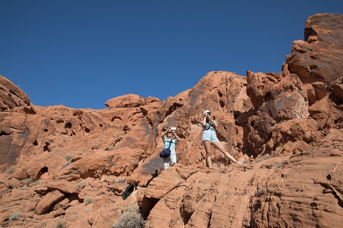 Valley of Fire Guided Hike from Las Vegas - Rainbow Vista and the value of a guide