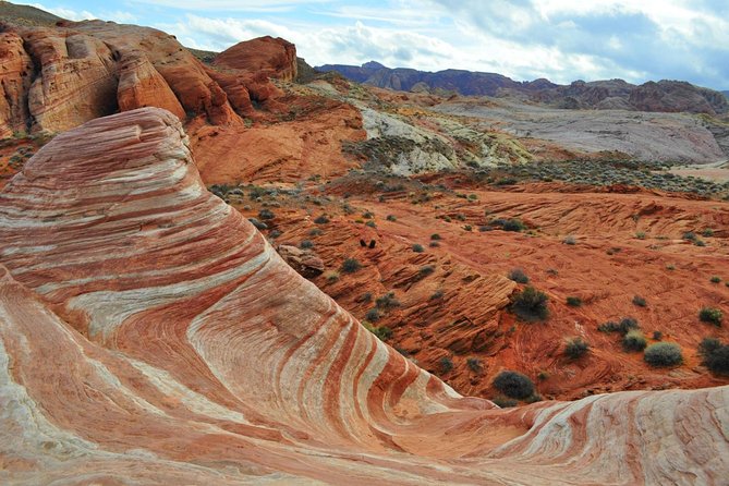 Valley of Fire State Park Day Tour from Las Vegas - Water, snacks, and the tipping question