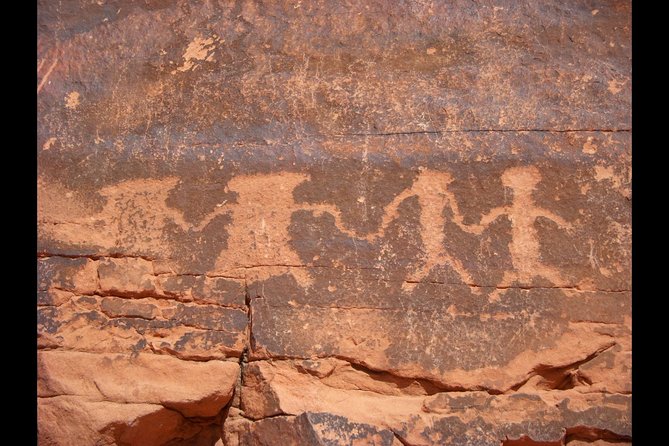 Valley of Fire State Park Day Tour from Las Vegas - The early pickup sets the tone