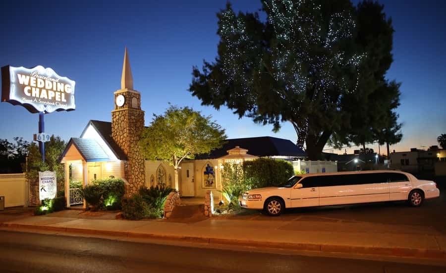 Vegas: Elvis-Themed Graceland Chapel Wedding or Vow Renewal - Why this chapel feels different from a standard Las Vegas ceremony