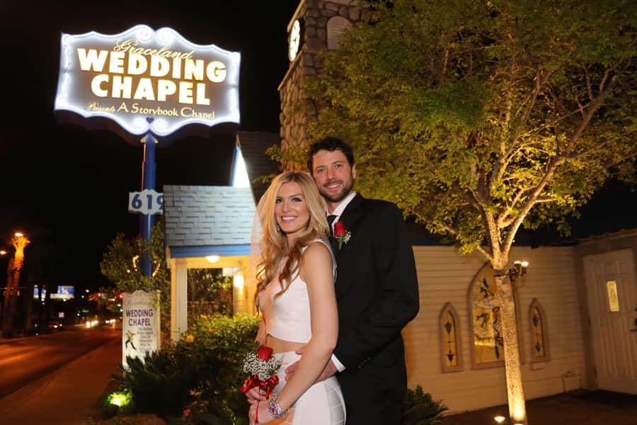Vegas: Elvis-Themed Graceland Chapel Wedding or Vow Renewal - Language, access, and planning details