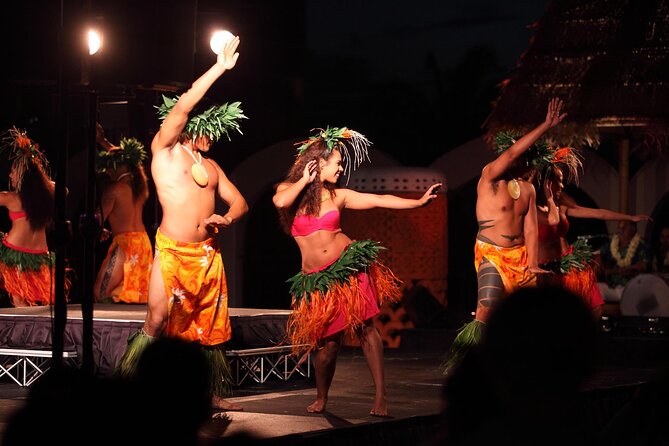 Waikiki Starlight Luau on The Great Lawn-Hilton Hawaiian Village - Arriving for the 5:30 p.m. start