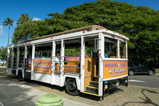 Waikiki Trolley Blue Line Coastline & Local Grindz Hop-on Hop-off - The open-air ride through Kahala and Hawaii Kai