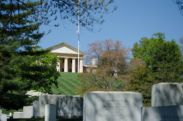 Washington DC: Arlington Nat. Cemetery Ticket & Tram Tour - Arlington House and the view across Washington
