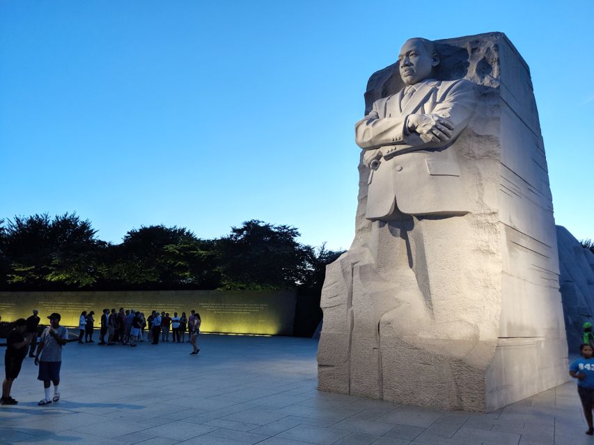 Washington DC: Bus Tour to the Highlights of the Capital - Starting at the Navy Memorial