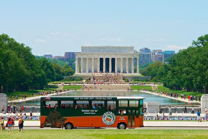 Washington DC Hop-On Hop-off Trolley Tour with 15 Stops - Stop 3: Air and Space Museum area