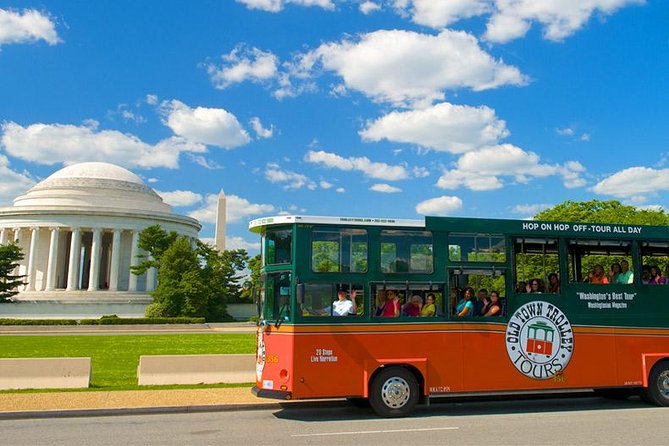 Washington DC Hop-On Hop-off Trolley Tour with 15 Stops - Stop 2: Capitol Hill’s big three