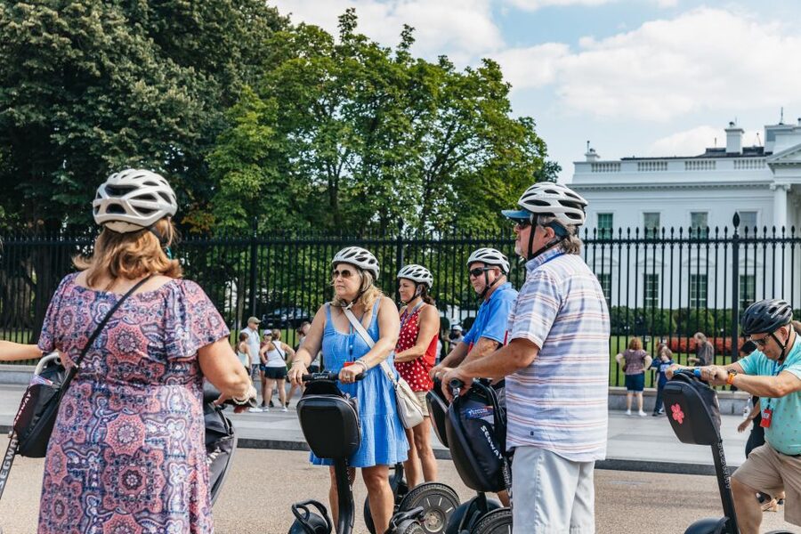 Washington DC: See the City Segway Tour - The Washington Monument and Smithsonian area
