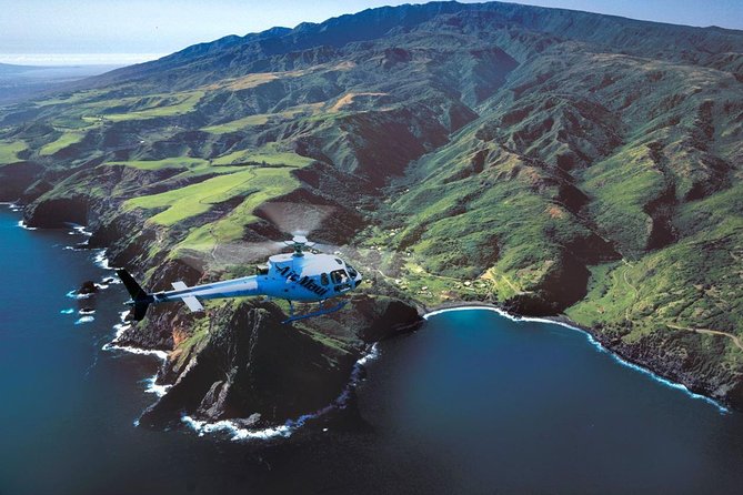 West Maui and Molokai Special 45-Minute Helicopter Tour - From Kahului Heliport into West Maui