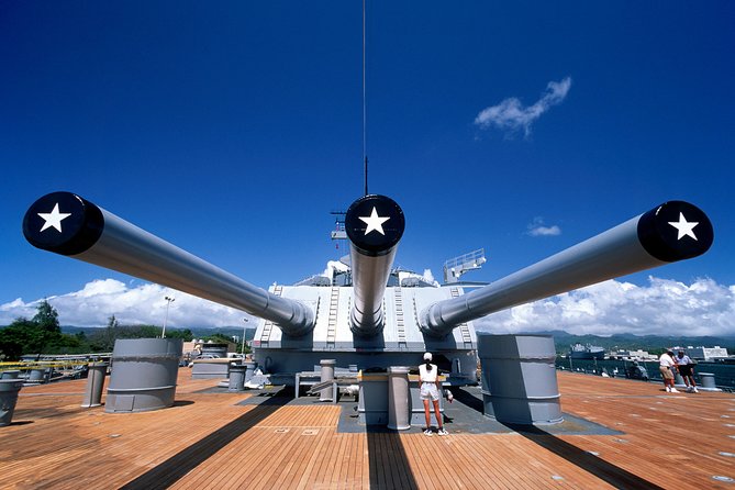 WWII Pearl Harbor Heroes Deluxe Tour - Why this tour works for a first Pearl Harbor visit