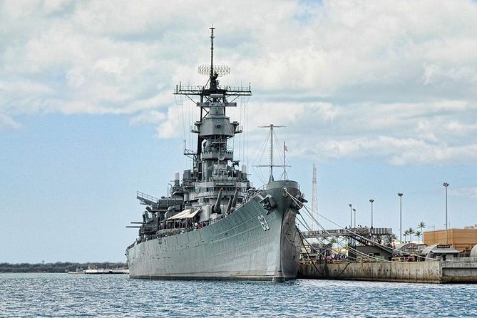 WWII Pearl Harbor Heroes Deluxe Tour - USS Missouri and the end of World War II